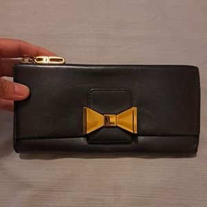 Chloe black leather long leather wallet zip and bow